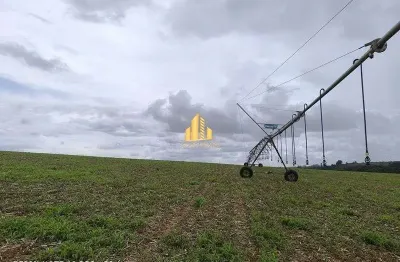 Magnífica fazenda a 15 minutos do centro de araxá !!