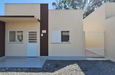 Casa no condomínio ilhas canárias - casa com quintal e não geminada
