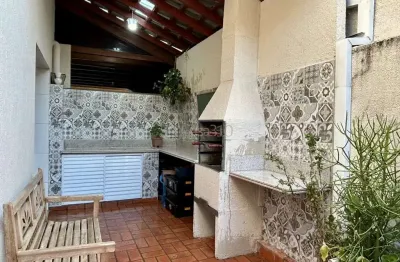 Casa com 2 quartos à venda no jardim siriema, atibaia , 85 m2 por r$ 520.000