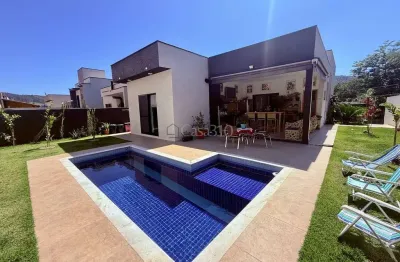 Casa térrea mobiliada com 3 suítes em condomínio fechado em atibaia/sp