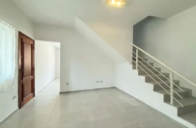 Casa em Condomínio para Locação em Atibaia, Jardim Maristela, 2 dormitórios, 2 banheiros, 1 vaga