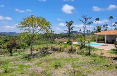 Terreno à venda na Rua Diva Garcia S/n, Linhares, Juiz de Fora