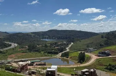 Terreno em condomínio fechado à venda na Rua Professor Virgílio Pereira da Silva, Vina Del Mar, Juiz de Fora