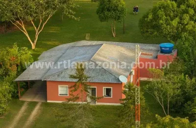 Com registro, sitio com casa e ampla area verde em iranduba
