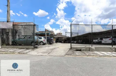 Terreno com estacionamento disponível para venda e locação