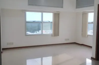 Sala comercial com 1 sala para alugar na Avenida Doutor Theomário Pinto da Costa, 5556, Chapada, Manaus