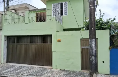 Excelente sobrado à venda -  3 dorm. no bairro macuco – santos-sp