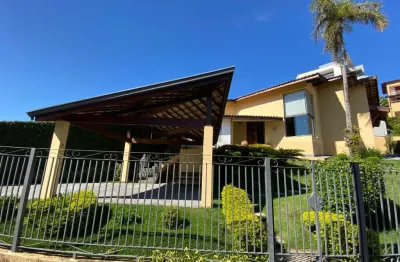 Casa com 3 suítes, hidromassagem, pé direito alto e lazer no jardim primavera em serra negra – sp!
