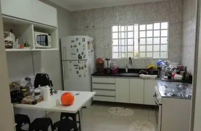 Casa com 3 quartos à venda na Rua Dudu, Itaquera, São Paulo