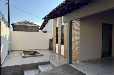 Casa para alugar na vila gasbarro | 2 dormitórios, quintal e churrasqueira