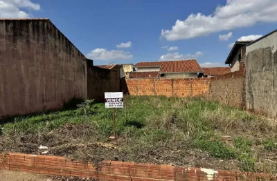 Terreno à venda na Rua Angélica Colino Paes de Almeida, Parque das Aroeiras, São José do Rio Preto