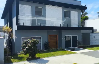 Casa sobrado condomínio aruá alto padrão mogi das cruzes