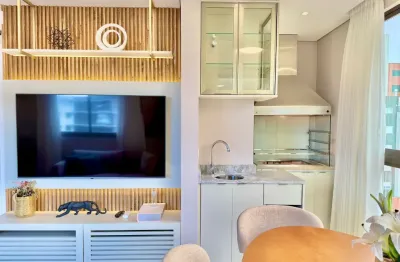 À 250 metros do mar! Apartamento 3 quartos sendo 1 suíte, Finamente mobiilado e decorado!