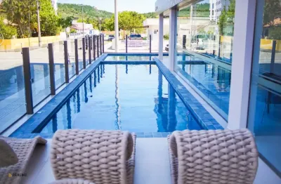 Frente avenida principal, luxo com vista para o mar! apartamento 2 quartos na praia grande – lazer completo!
