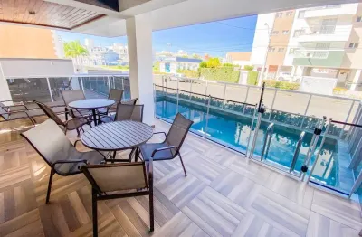 Amplo e finamente mobiliado! 2 quartos com 156 m2 de area total na praia de palmas