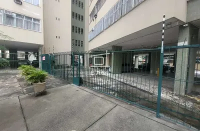 Apartamento com 3 quartos para alugar na Rua Padre Francisco Lanna, 136, Vila Isabel, Rio de Janeiro por R$ 1.600