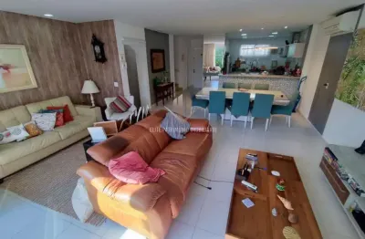 Casa em condomínio à venda na praia da enseada guarujá sp.