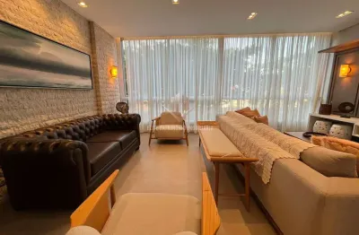 Apartamento Alto Padrão na Praia das Pitangueiras Guarujá SP.