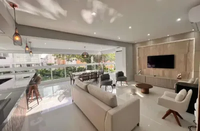 Apartamento de alto padrão na praia da enseada guarujá sp.