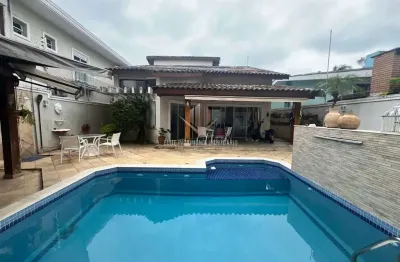 Casa com 4 quartos à venda na Enseada, Guarujá 