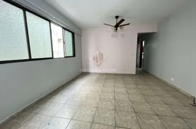 Apartamento com 3 quartos para alugar no Parque Enseada, Guarujá 