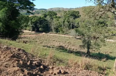 Terreno 450m² na principal de arrozal – 2 min do centro!
