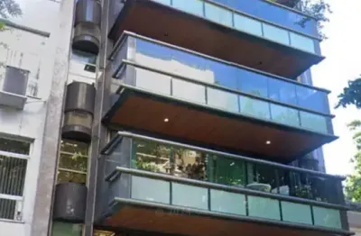 Ipanema – prédio à venda na barão de jaguaripe com vista para o cristo e lagoa rodrigo de freitas.