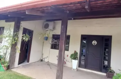 Casa com 3 quartos à venda no itoupava central, blumenau , 263 m2 por r$ 850.000