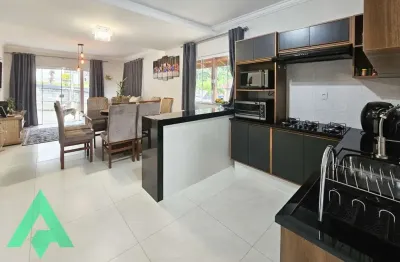 Casa com 3 quartos à venda na escola agrícola, blumenau , 196 m2 por r$ 690.000