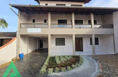 Casa com 5 quartos à venda no armação, penha , 308 m2 por r$ 2.150.000