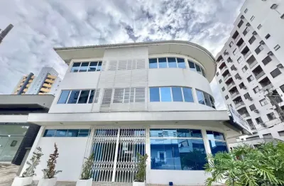 Prédio com 19 salas para alugar na vila nova, blumenau , 492 m2 por r$ 26.500