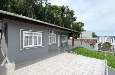 Casa com 3 quartos à venda na vila nova, blumenau  por r$ 1.190.000