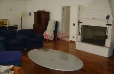 Apartamento para locação no jardim paulista área nobre : 3 quartos, amplo living com lareira , 3 banheiros, 2 vagas de garagem, 187m².