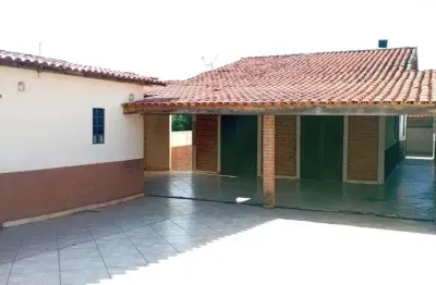 Casa com 3 quartos à venda na Rua Francisco Acosta, 1, Nova Araçoiaba, Araçoiaba da Serra