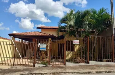 Casa com 3 quartos à venda na Rua Jairo Marques, 32, Nova Araçoiaba, Araçoiaba da Serra