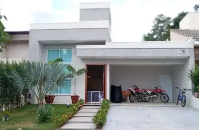 Casa em condomínio fechado com 3 quartos à venda na Rua Lucas Nogueira Garcês, 394, Jardim Garret, Araçoiaba da Serra