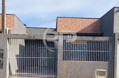 (não financia)linda casa de frente pra rua e com espaço de terreno nos fundos e suíte no parque são joão (nâo financia)