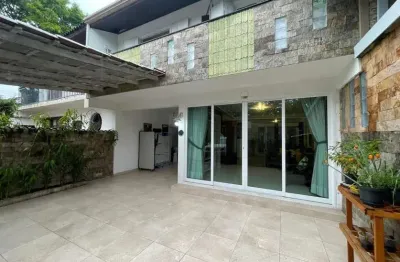 Casa com 3 quartos à venda na Rua José de Mello Braga Júnior, Jardim das Américas, Curitiba