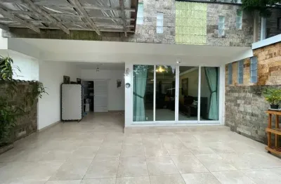 Casa com 3 quartos à venda na Rua José de Mello Braga Júnior, Jardim das Américas, Curitiba