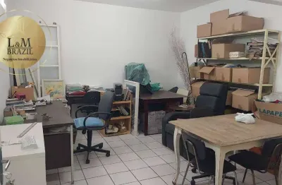 Ótima sala comercial para locação de 18,80m²  região da lapa.