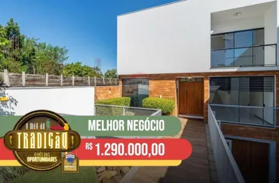 Casa com 2 quartos à venda na Rua Oscar Schneider, 485, Medianeira, Porto Alegre