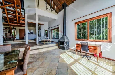 Casa com 4 quartos à venda na Rua Dr. Pitrez, 889, Ipanema, Porto Alegre