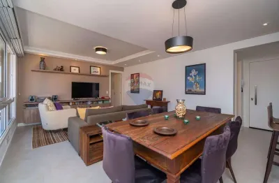 Apartamento à venda  projetado e mobiliado com 90 m, 2 suítes, lavabo, churrasqueira, infraestrutura e rooftop! 2 vagas- menino deus -r$ 1.010.000,00