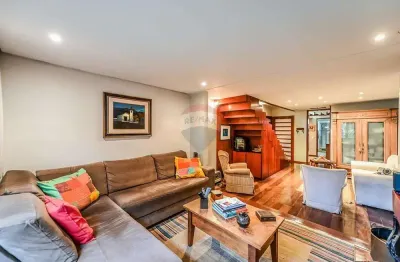 Casa em condomínio fechado com 4 quartos à venda na Rua Desembargador Espiridião de Lima Medeiros, 284, Três Figueiras, Porto Alegre