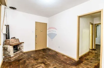 Casa de 03 dormitórios em esquina privilegiada no condomínio jd medianeira