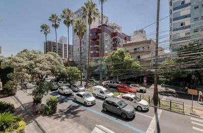 Apartamento garden gigante, junto ao moinhos de vento!!