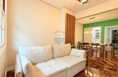 'viva no charme do centro histórico: apartamento reformado e mobiliado'