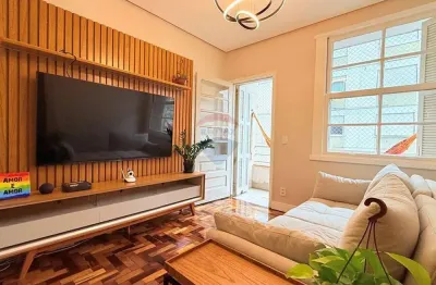 'viva no charme do centro histórico: apartamento reformado e mobiliado'