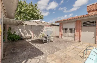 Casa no bairro camaquã próxima a muitas conveniências