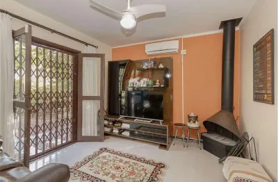 Venda facilitada de grande casa residencial/comercial ao lado do hospital moinhos de vento